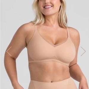 Honeylove crossover bra worn a few times